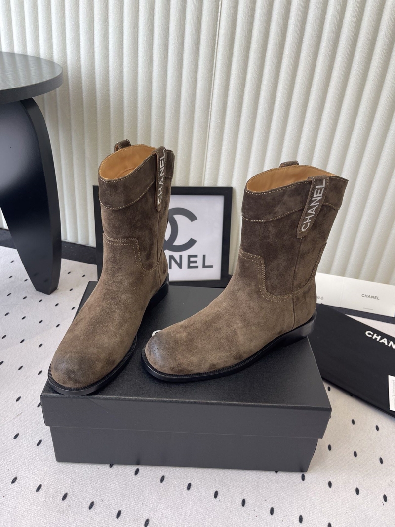 Ch**el boots